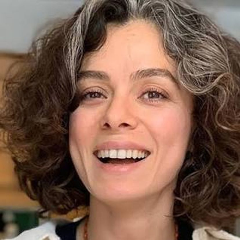 Özge Özpirinçci